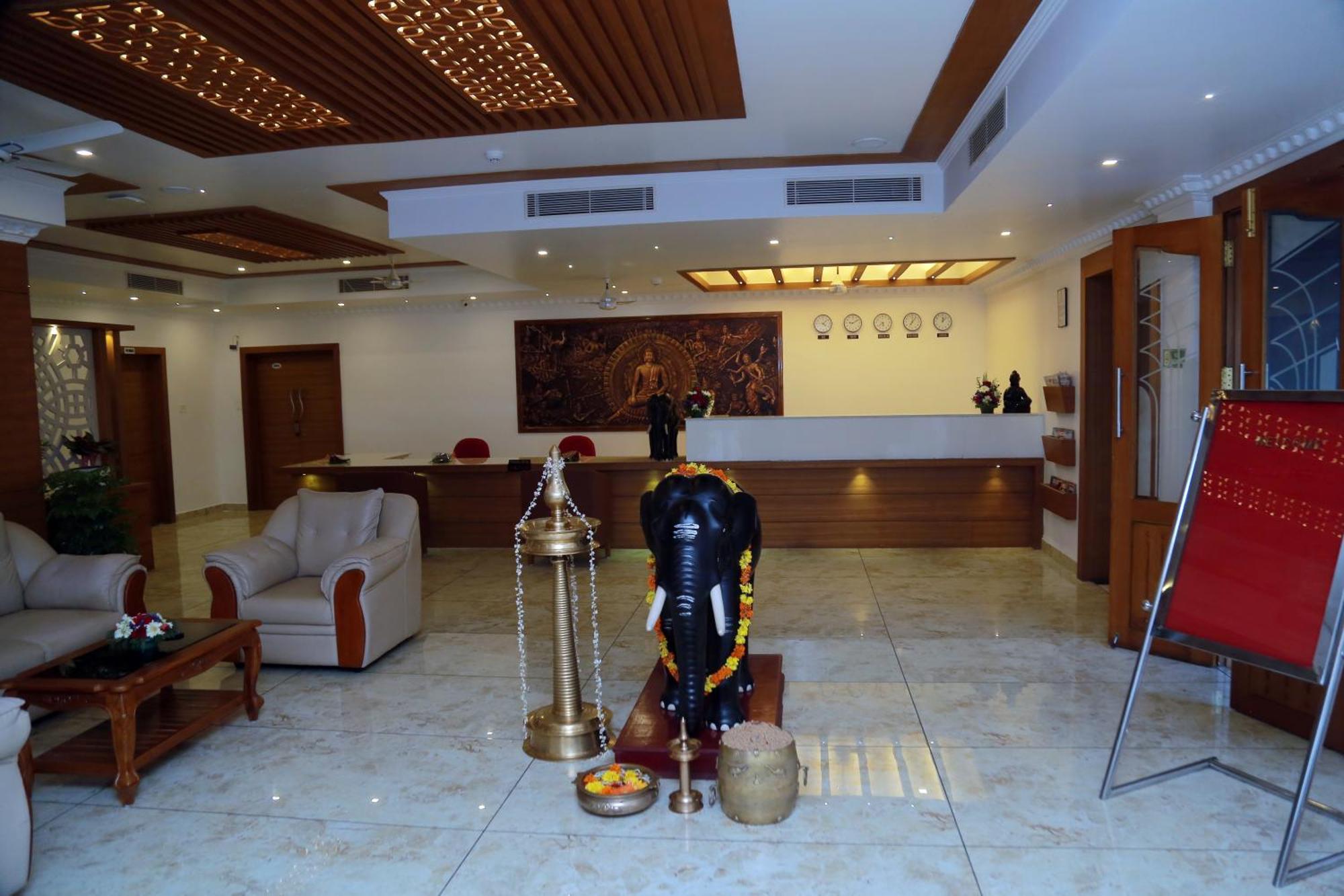 Hotel Savera Park Thrissur 外观 照片